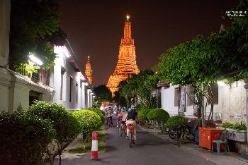 Bangkok bei Nacht mit dem Fahrrad zu Wat Arun & Wat Pho - Bild 3